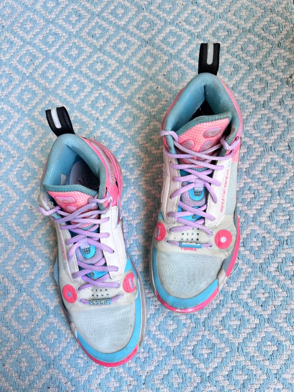 Li-Ning Way of Wade Dwayne 10 Volleyball Basketball Shoes in South Beach